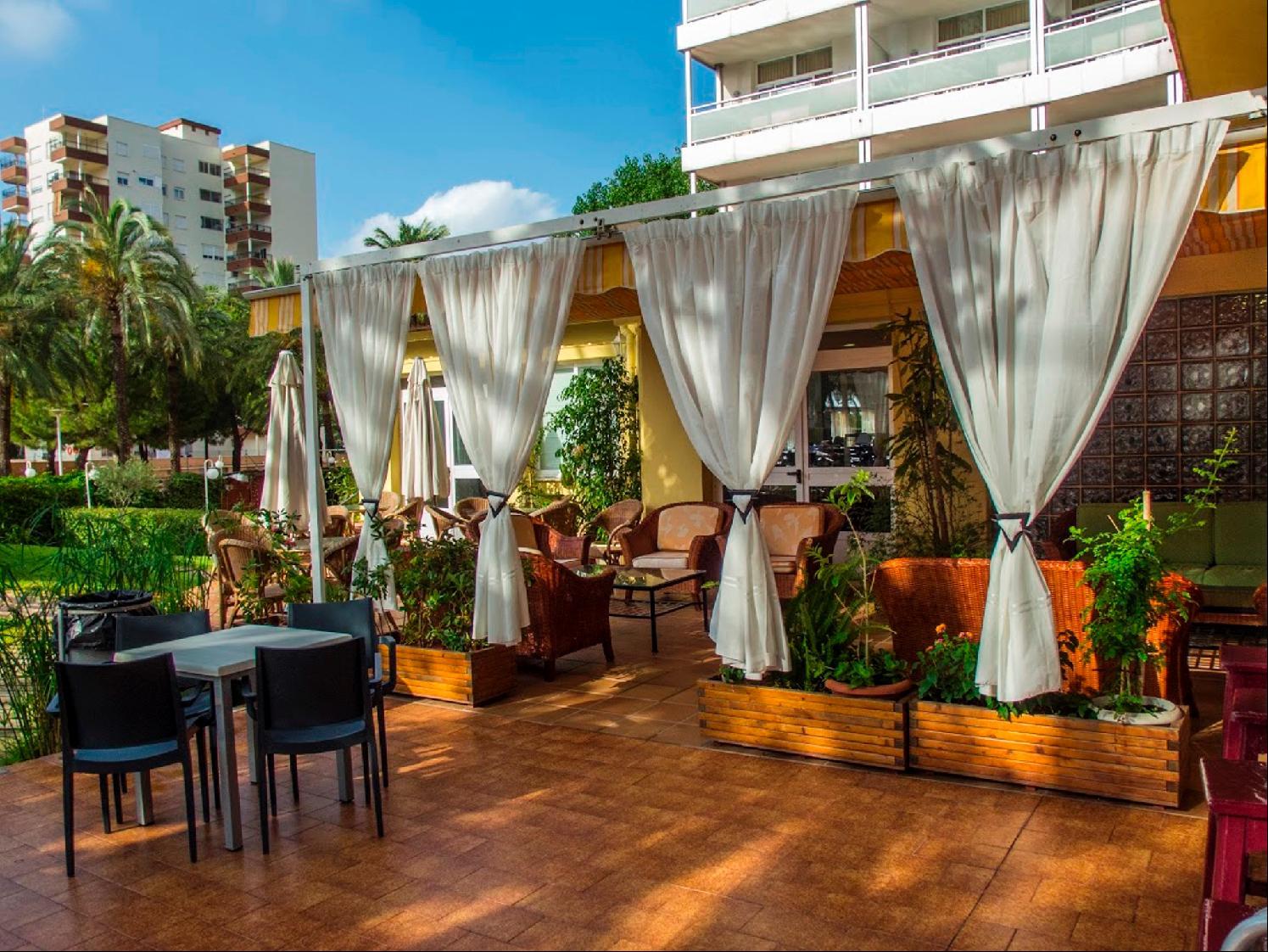 Hotel Tres Anclas Gandía Εξωτερικό φωτογραφία